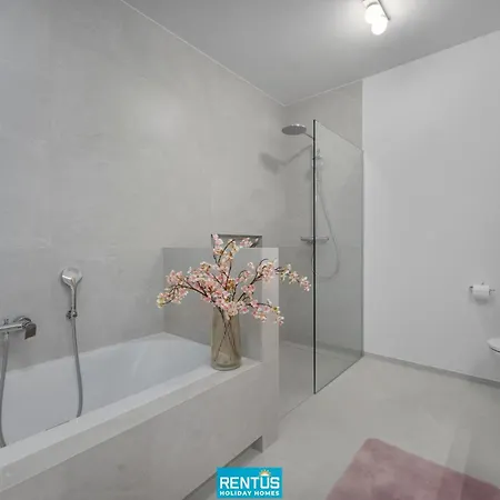 Oosteroever Seaview - Luxury With Sea View In Апартаменти