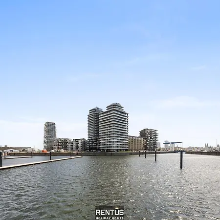 Oosteroever Seaview - Luxury With Sea View In